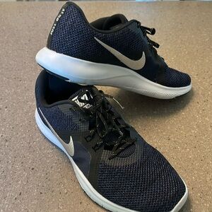 NIKE FLEX TRAINER 8 PRM🏆